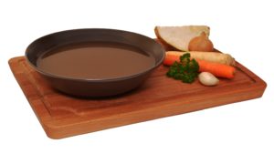 Kuřecí vývar se zeleninou a masem – 620 g