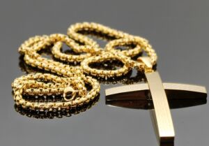 S2051 KŘÍŽ GOLD + řetízek z chirurgické oceli