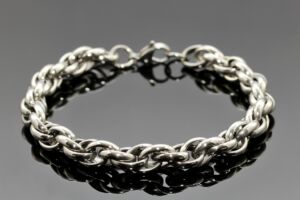 S2111 Náramek z chirurgické oceli 23/0,9cm