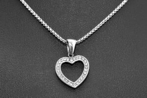 S2141 SRDÍČKO s krystalky – chirurgická ocel