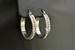 S2207 Náušnice z chirurgické oceli KRUHY s krystalky 1,9cm