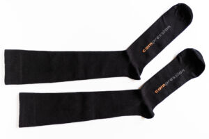 Bavlněné kompresní podkolenky – černé – Ovecha