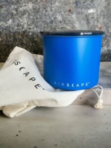 Airscape dóza na kávu Matte Blue 300g