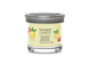 Yankee Candle vonná svíčka Tumbler ve skle malá Iced Berry Lemonade 122 g