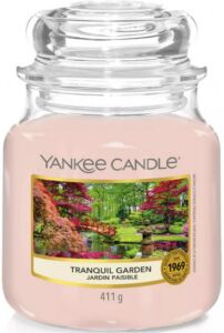 Yankee Candle vonná svíčka Classic ve skle střední Tranquil Garden 411 g