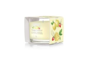 Yankee Candle votivní svíčka ve skle Iced Berry Lemonade 37g